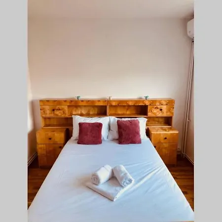 Joy Iasi 15 Apartamento